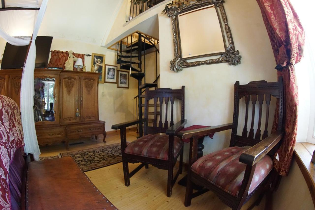 לייק ארוהד Fleur De Lac Europeran Inn מראה חיצוני תמונה