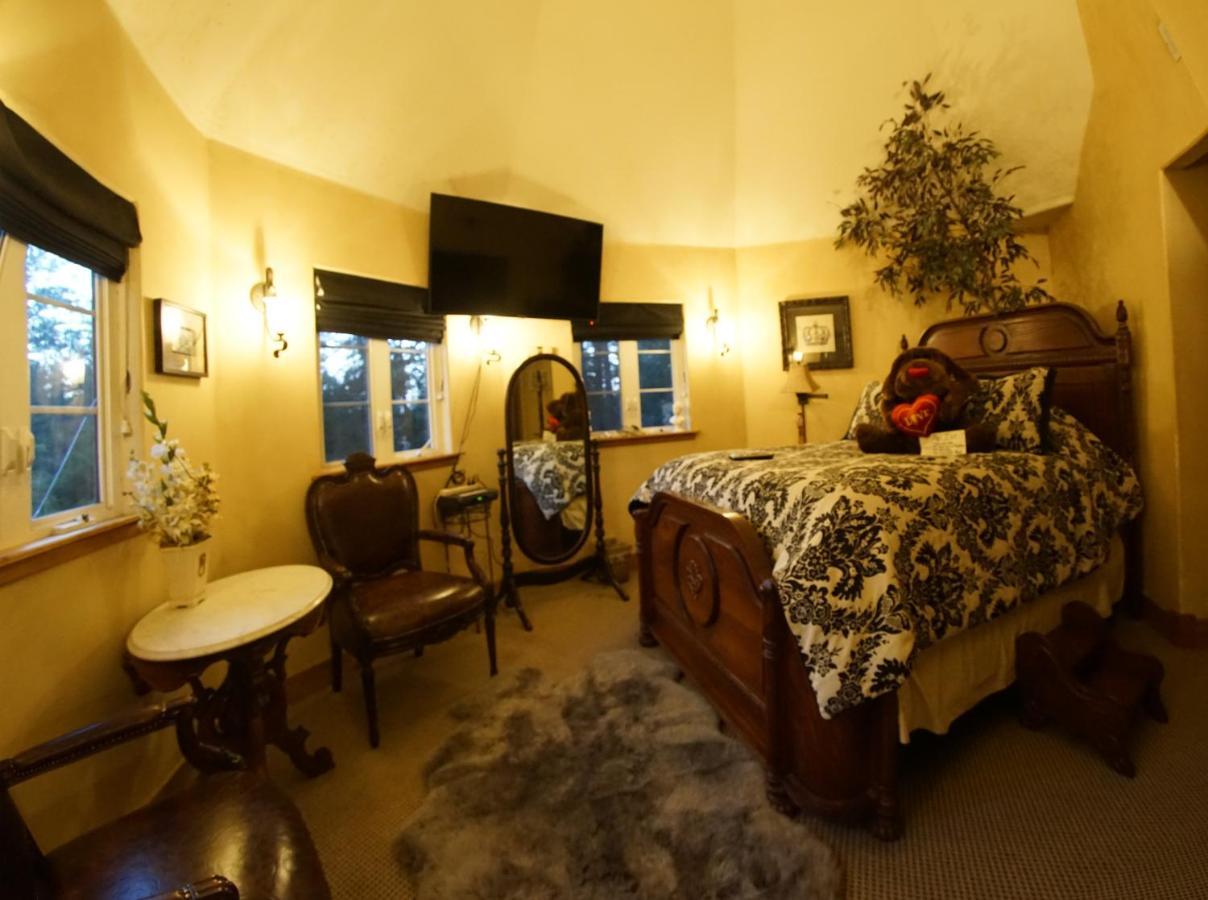 לייק ארוהד Fleur De Lac Europeran Inn מראה חיצוני תמונה